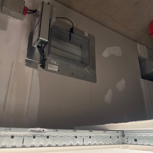 Smoke damper in a transfer duct - EA-RS smoke and fire damper installation